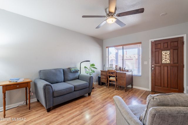 933 E Mesquite Drive, Tucson, AZ 85719