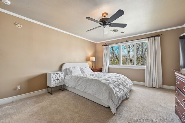 3752 S Xanthus Avenue, Tulsa, OK 74105