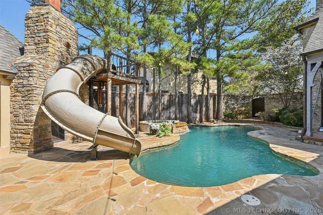 3752 S Xanthus Avenue, Tulsa, OK 74105