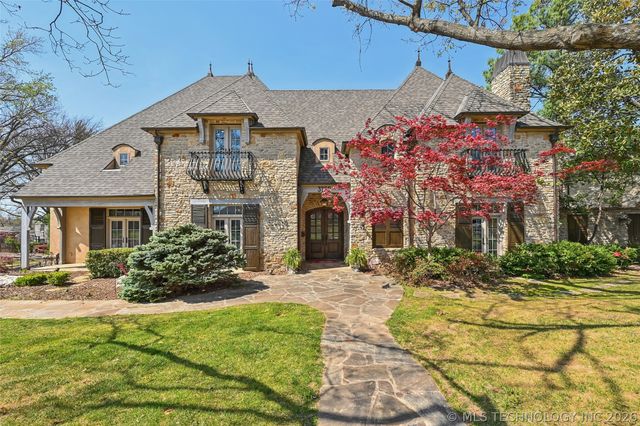 3752 S Xanthus Avenue, Tulsa, OK 74105