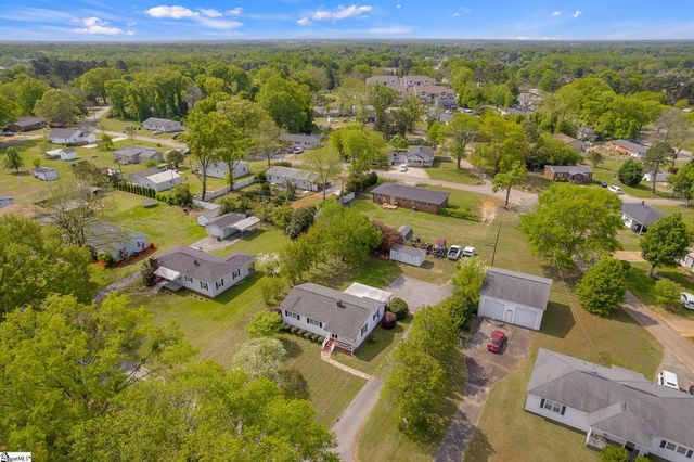 266 West Avenue, Spartanburg, SC 29301
