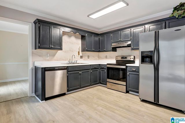 4710 HOLLOW LANE, Helena, AL 35080