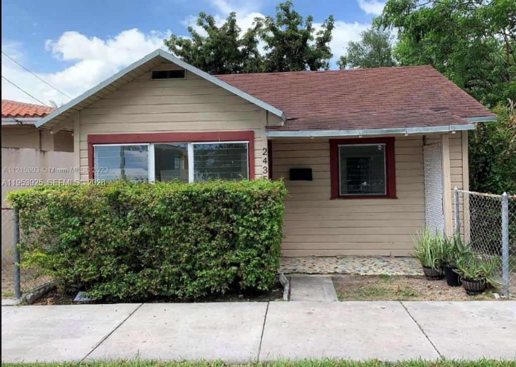 2430 SW 25th Ter C, Miami, FL 33133
