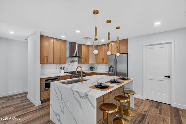 5302 E YALE Street, Phoenix, AZ 85008