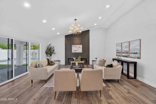 5302 E YALE Street, Phoenix, AZ 85008