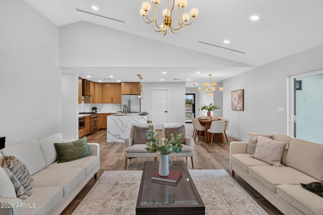 5302 E YALE Street, Phoenix, AZ 85008