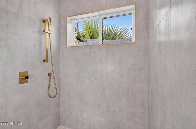 5302 E YALE Street, Phoenix, AZ 85008