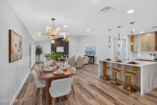 5302 E YALE Street, Phoenix, AZ 85008