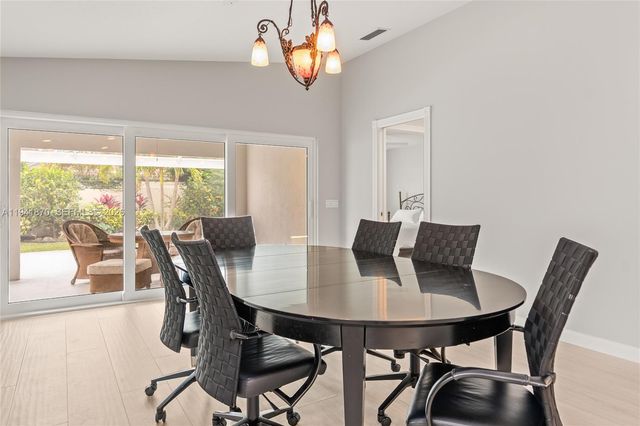 2444 SW Parkside Dr, Palm City, FL 34990