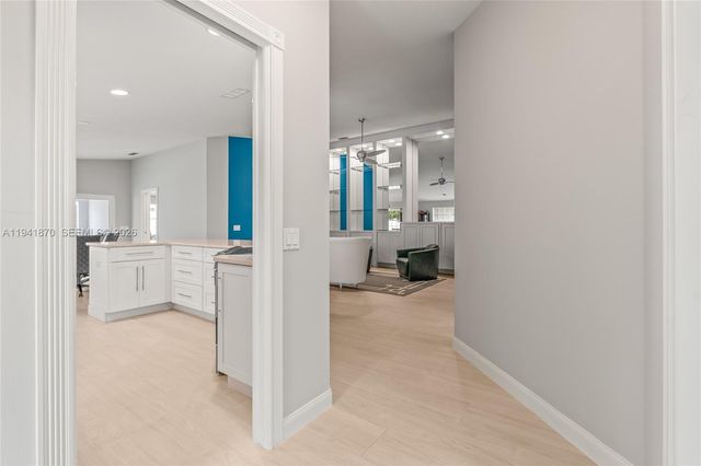 2444 SW Parkside Dr, Palm City, FL 34990