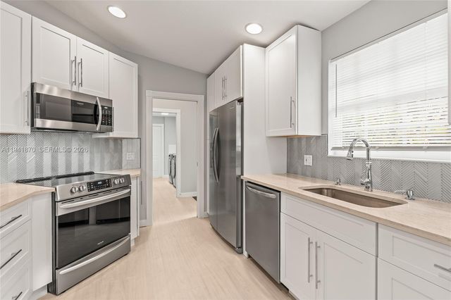 2444 SW Parkside Dr, Palm City, FL 34990