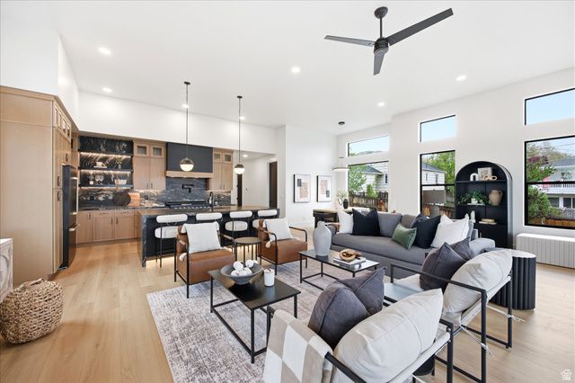 716 E 8TH AVE, Salt Lake City, UT 84103