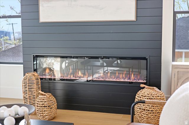 716 E 8TH AVE, Salt Lake City, UT 84103