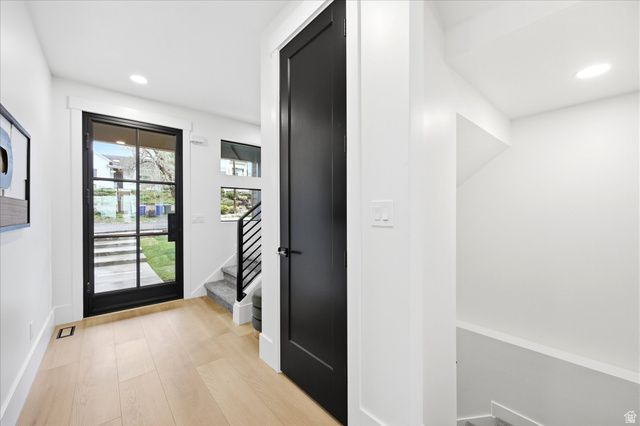 716 E 8TH AVE, Salt Lake City, UT 84103