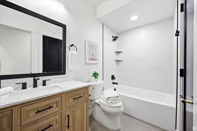 716 E 8TH AVE, Salt Lake City, UT 84103