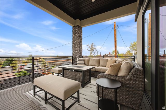 716 E 8TH AVE, Salt Lake City, UT 84103