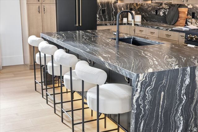 716 E 8TH AVE, Salt Lake City, UT 84103