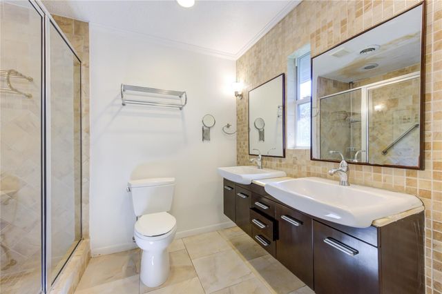 9223 Kapri Lane, Houston, TX 77025