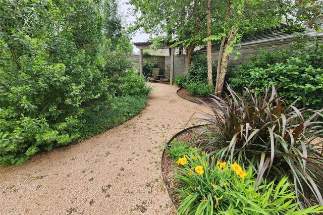 9223 Kapri Lane, Houston, TX 77025