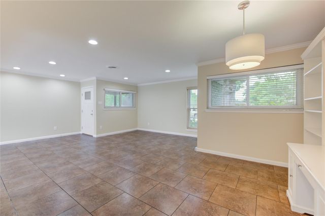 9223 Kapri Lane, Houston, TX 77025
