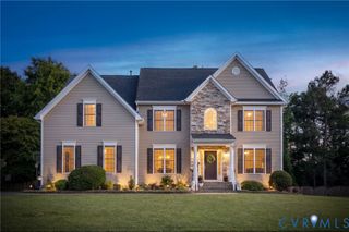 11306 Longtown Dr, Midlothian, VA 23112