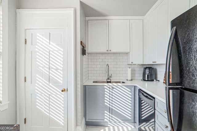 690 Piedmont Avenue NE 17, Atlanta, GA 30308