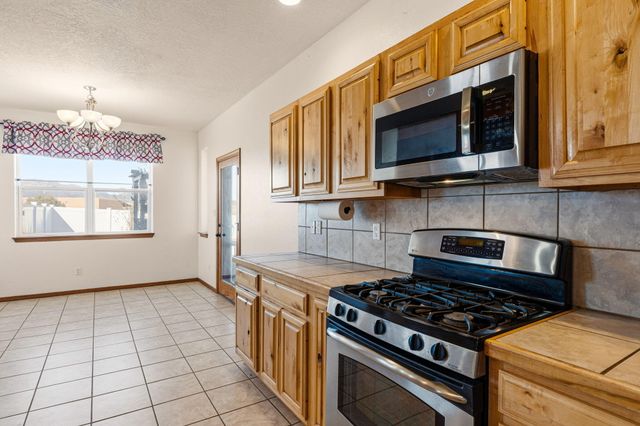 30 Dardenne Court, Edgewood, NM 87015