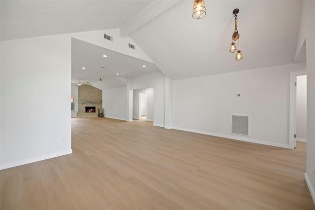 12014 Rainforest Lane, Montgomery, TX 77356