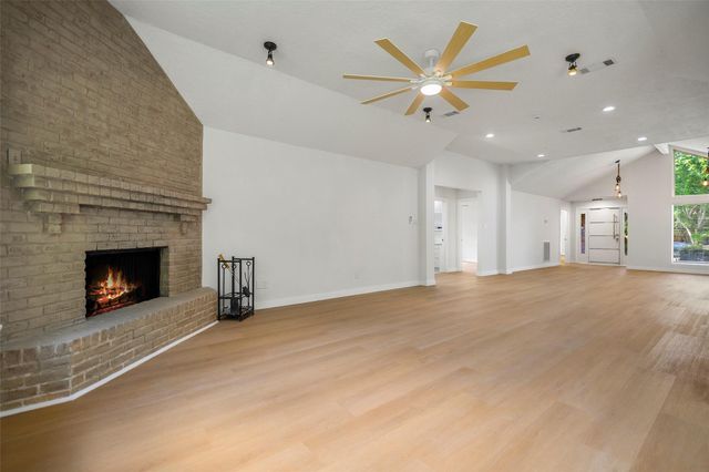 12014 Rainforest Lane, Montgomery, TX 77356
