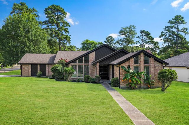 12014 Rainforest Lane, Montgomery, TX 77356