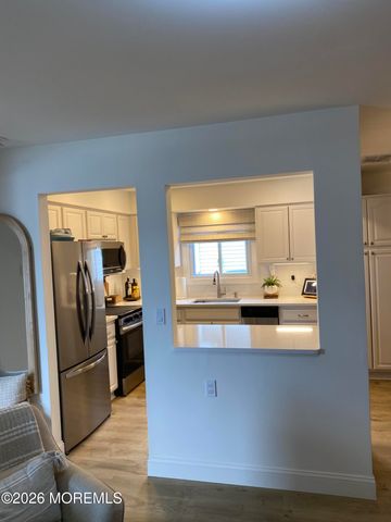 6 Patmore Road, Brick, NJ 08724