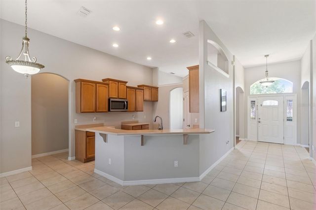 2600 HOLLOW LANE, Leesburg, FL 34748