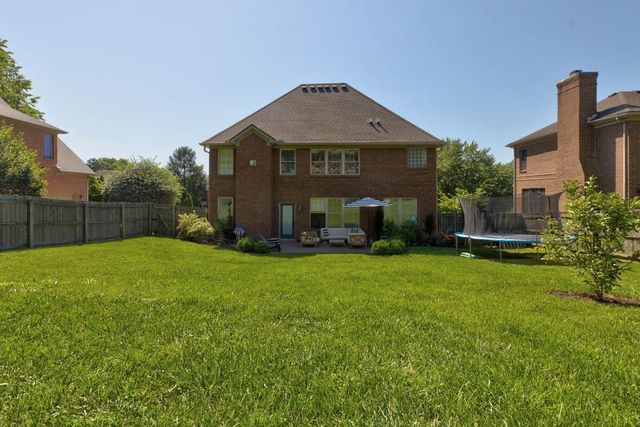 2509 Sungale Court, Lexington, KY 40513