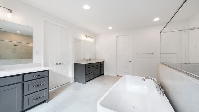 241 Rosemallow Lane, Waxahachie, TX 75165