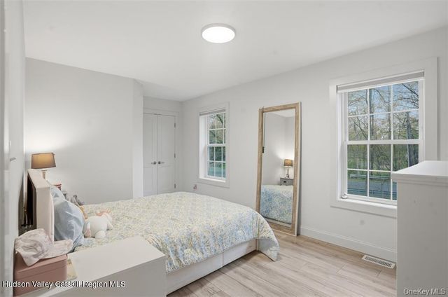 400 S Ohioville Road, New Paltz, NY 12561