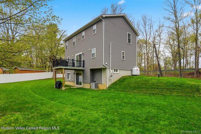 400 S Ohioville Road, New Paltz, NY 12561