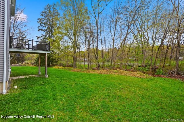400 S Ohioville Road, New Paltz, NY 12561