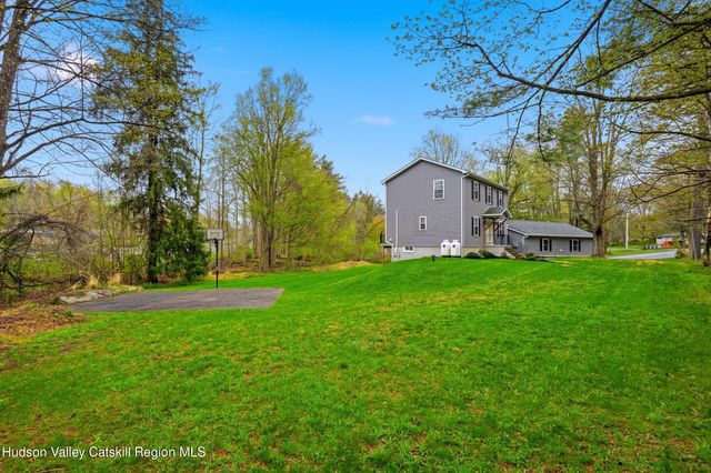 400 S Ohioville Road, New Paltz, NY 12561