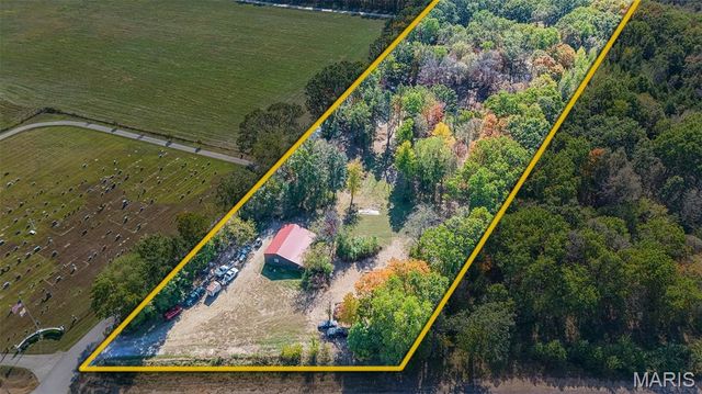 13689 County Road 3590, St James, MO 65559