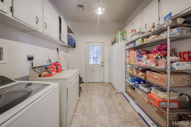 13689 County Road 3590, St James, MO 65559