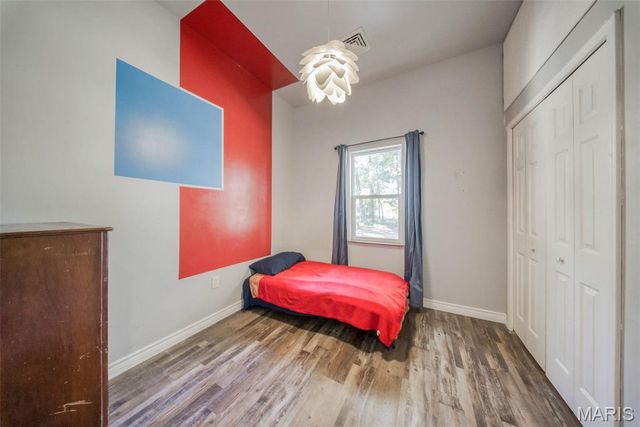 13689 County Road 3590, St James, MO 65559