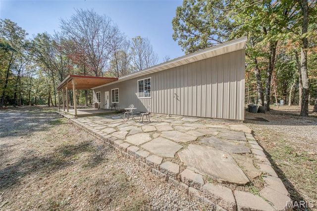 13689 County Road 3590, St James, MO 65559