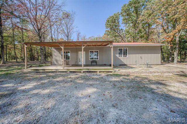 13689 County Road 3590, St James, MO 65559