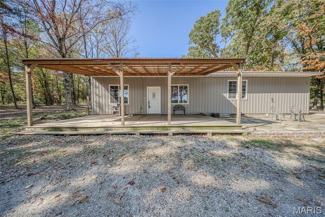13689 County Road 3590, St James, MO 65559