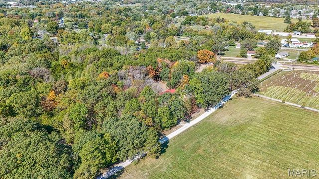 13689 County Road 3590, St James, MO 65559