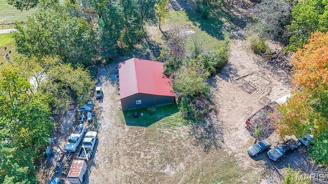 13689 County Road 3590, St James, MO 65559