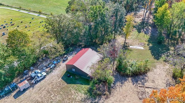 13689 County Road 3590, St James, MO 65559