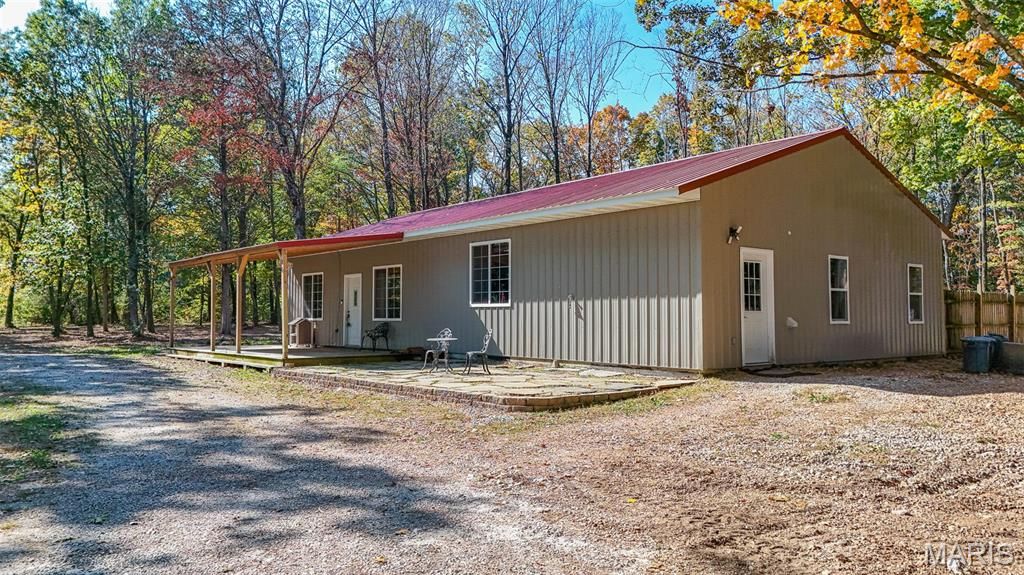 13689 County Road 3590, St James, MO 65559
