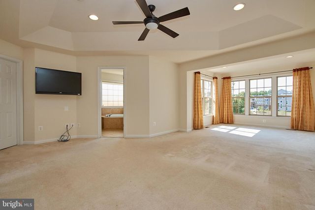 42649 MACAULEY PL, Ashburn, VA 20148