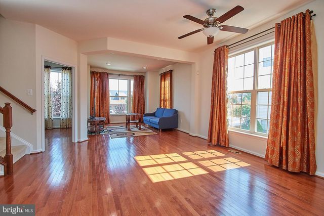 42649 MACAULEY PL, Ashburn, VA 20148